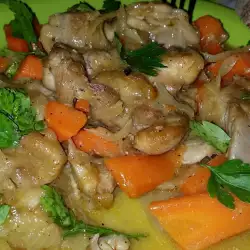 Пилешко със зеленчуци във винен сос