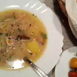 Пилешка супа с фиде, картофи и застройка