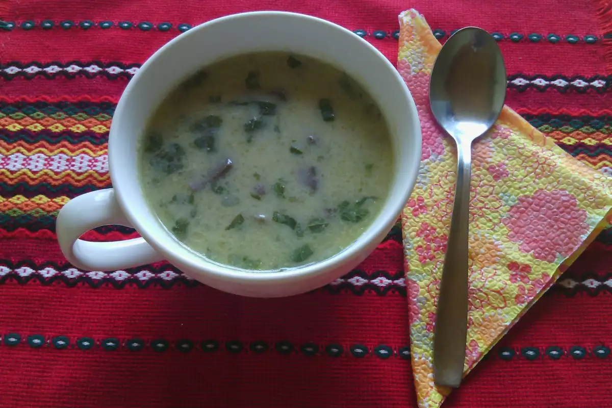 Агнешка супа със застройка