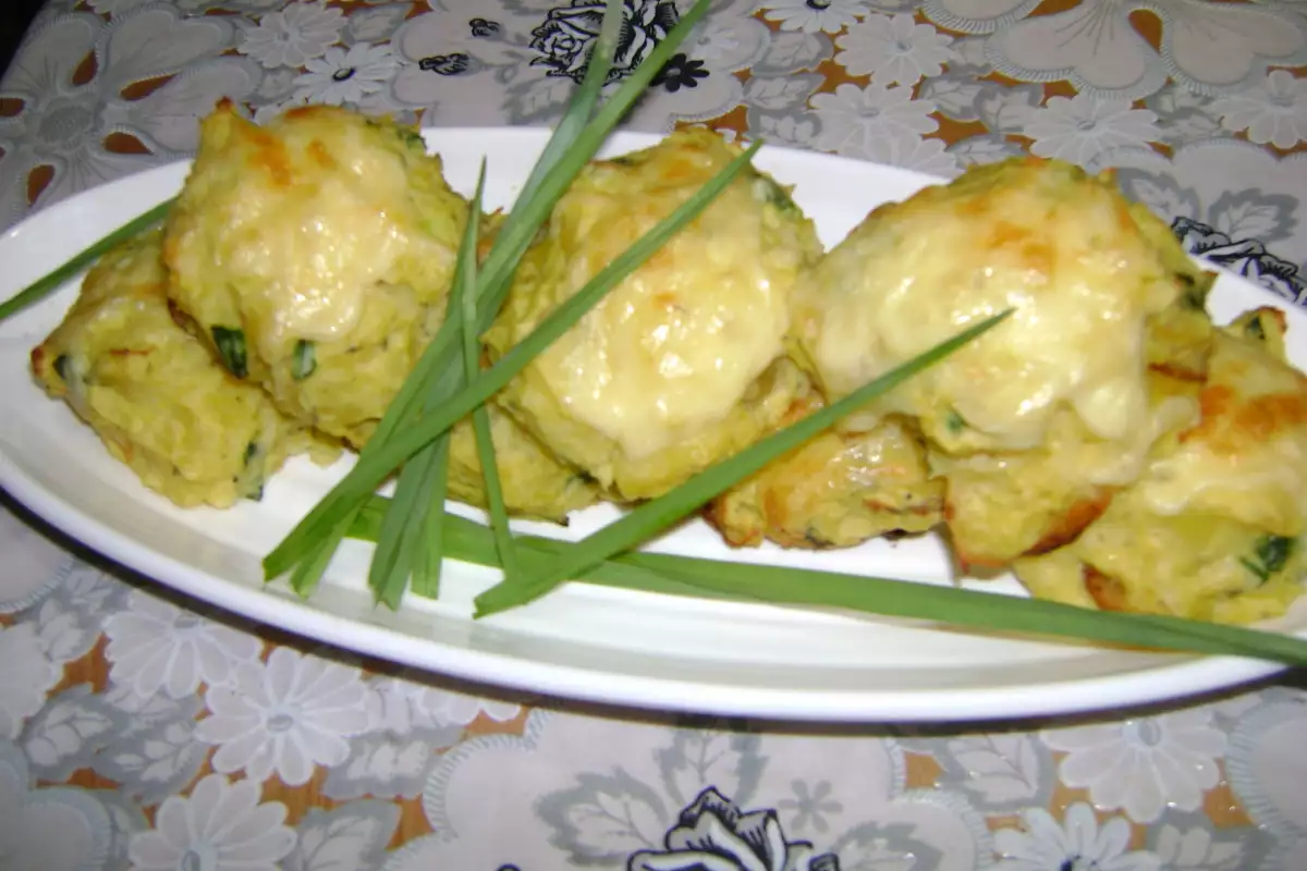 Картофени Кюфтета на Фурна с Кашкавал