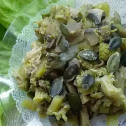 Гарнитура от гъби и броколи