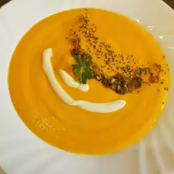 Зеленчукова крем супа със сметана