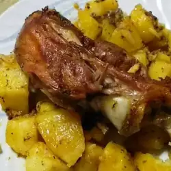 Свински джолан с картофи и бяло вино