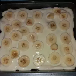 Домашна бисквитена торта с банани
