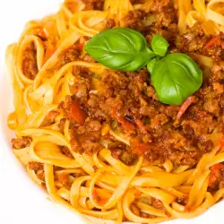 Спагети Болонезе с мляно месо