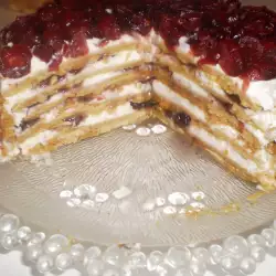Боровинкова торта със сметанов крем