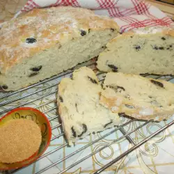 Средиземноморски хляб с маслини и розмарин