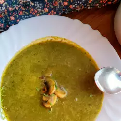 Вегетарианска супа със спанак