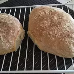 Хляб с квас от бяло брашно