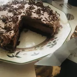 Бърза и лесна домашна шоколадова торта