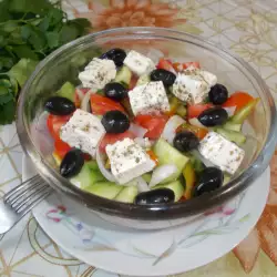 Гръцка салата с маслини