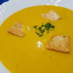 Крем супа от моркови с домати