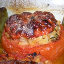 Пълнени домати с телешко месо на фурна