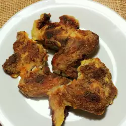 Панирани пилешки крилца с кисело мляко