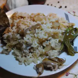 Вкусно кисело зеле с ориз и дафинов лист