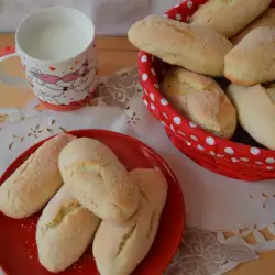 Бабини рецепти с бисквити