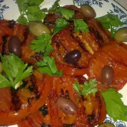 Гръцка салата с гриловани домати