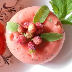Веган сладолед с горски ягоди