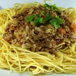 Лесни спагети Болонезе
