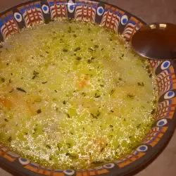 Селска супа от кокошка със застройка