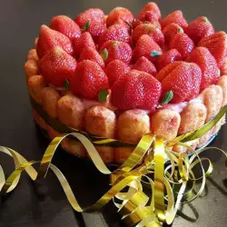 Сладкиш с ягоди и бишкоти