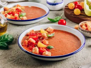 Класическо гаспачо - студена наслада с домати