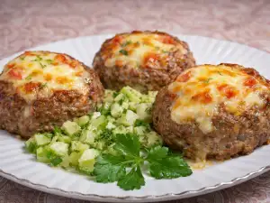 Домашни гнезда с кайма и зеленчуци