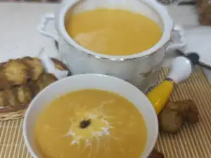 Крем супа с картофи и масло
