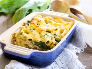 Макарони със спанак и сос на фурна - перфектна вечеря