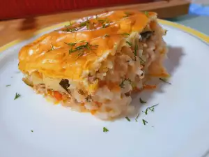 Мусака с тиквички, ориз и кайма