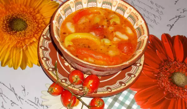Бобена супа с чорбаджийски чушки