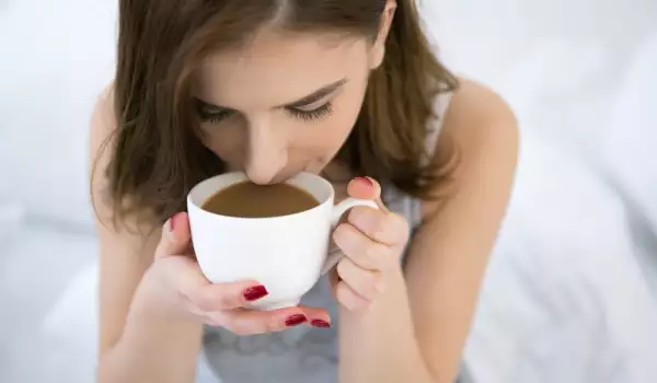Пречи ли кафето на забременяването