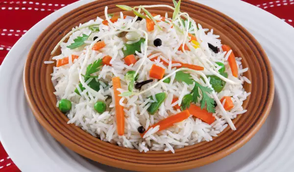Лесен ориз със зеленчуци