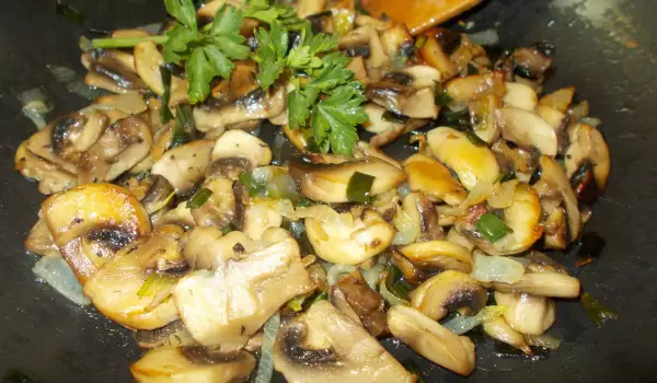 Постно рагу от печурки с пресен лук