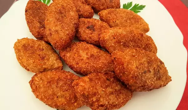 Класически турски кюфтета с булгур