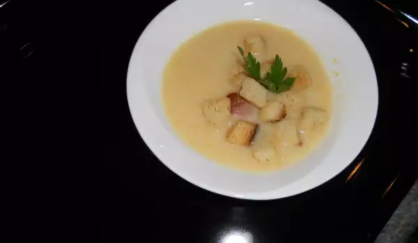 Кремсупа с праз и картофи