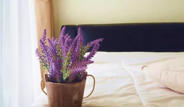 Как да пречистим спалнята и да подобрим съня си