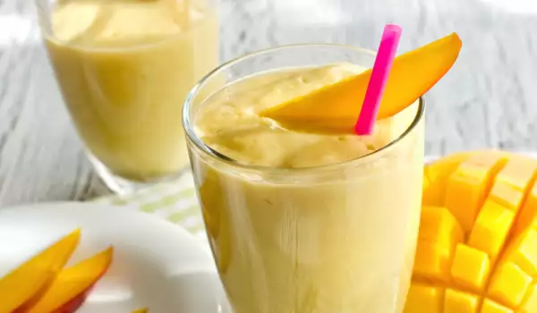 Манго със смути