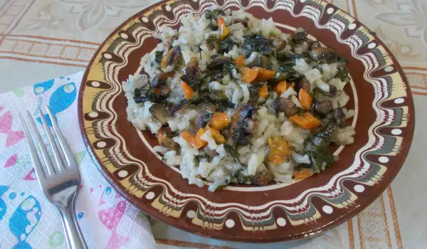 Ориз на фурна със спанак и печурки
