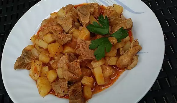 Манджа от свинско с картофи