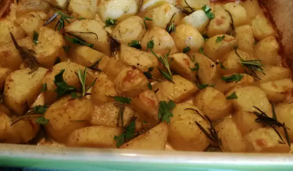 Печени картофи на фурна с розмарин