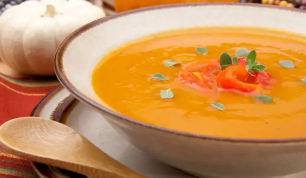 5 вкусни супи за пречистване и отслабване