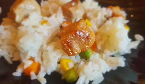 Свинско с ориз и масло на тиган