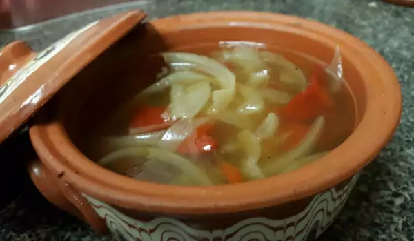 Сиромашка лучена супа