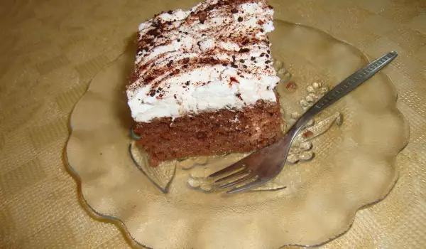 Сиропиран сладкиш с карамел и сметана