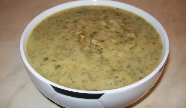 Класическа спаначена супа с ориз