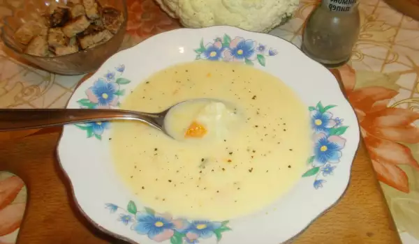 Френска крем супа с карфиол
