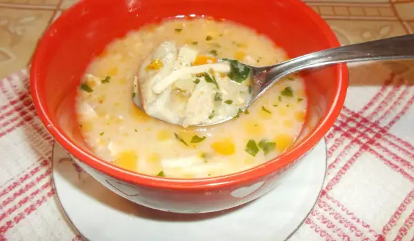 Гъста свинска супа с фиде и картофи