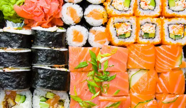 Как правилно да навиваме суши?