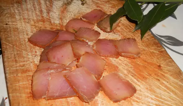 Сушено свинско с подправки